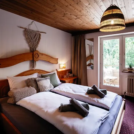 Bed & Breakfast Pinetree