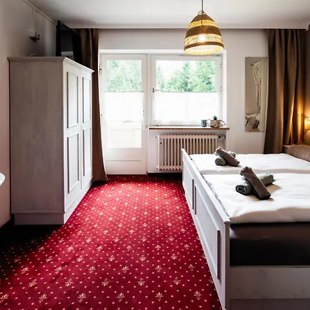 Pinetree Bed & Breakfast