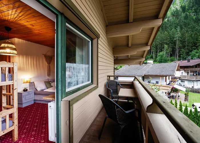 Pinetree Bed and breakfast 3*