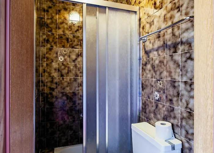 Pinetree Bed and breakfast