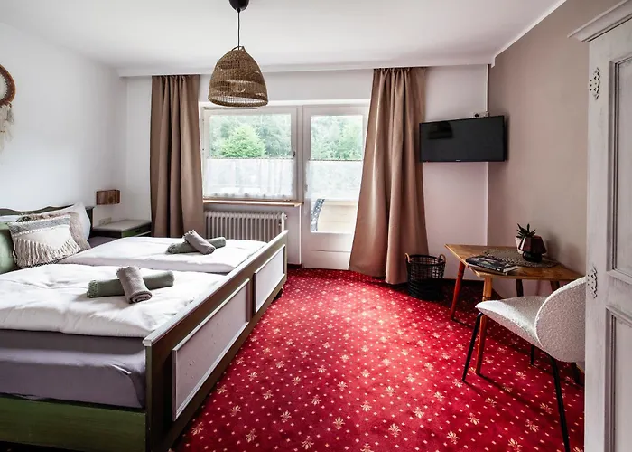 Oda ve Kahvaltı Pinetree Mayrhofen