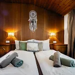 Bed & Breakfast Pinetree 3*